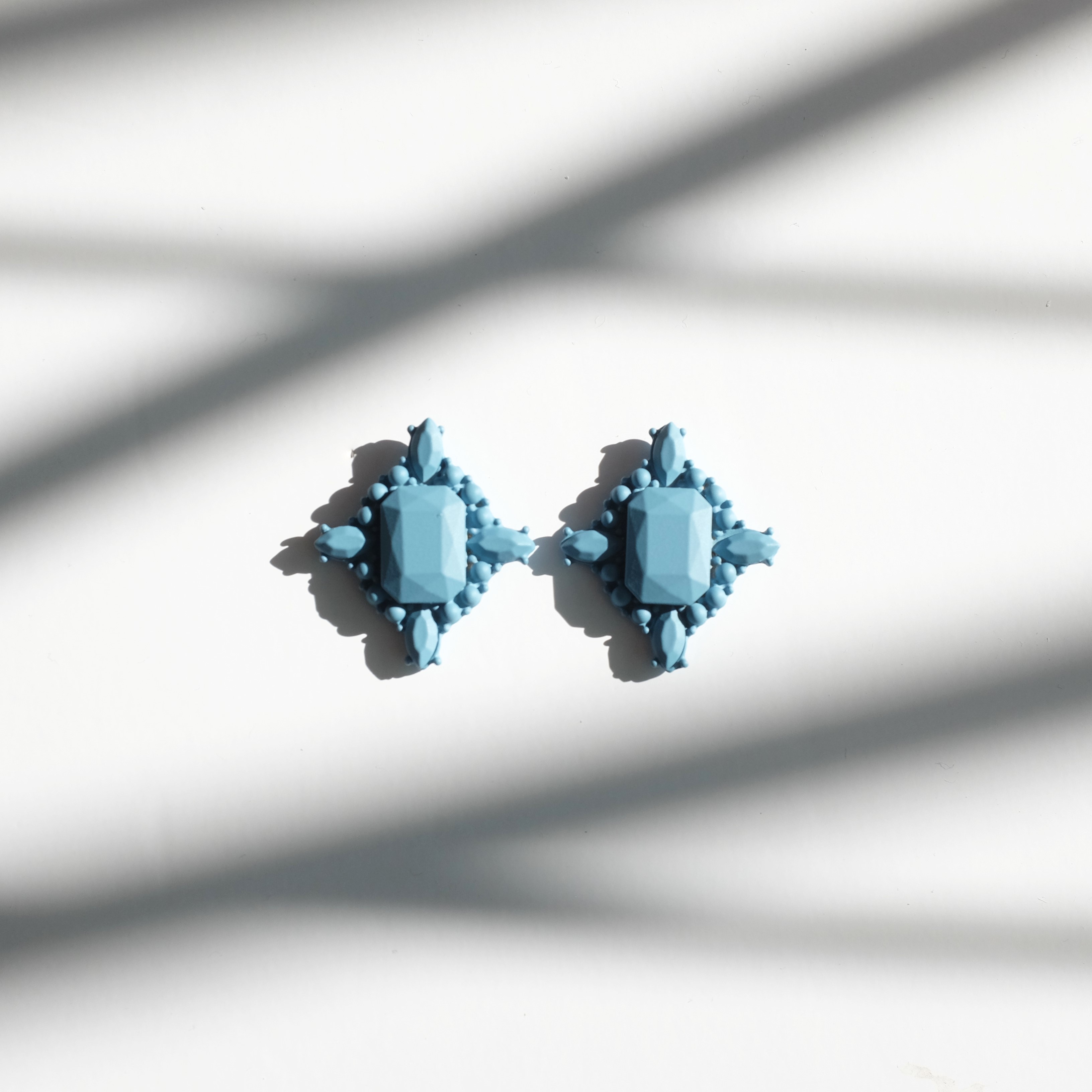 Color coated diamond rhinestone earrings blue poli