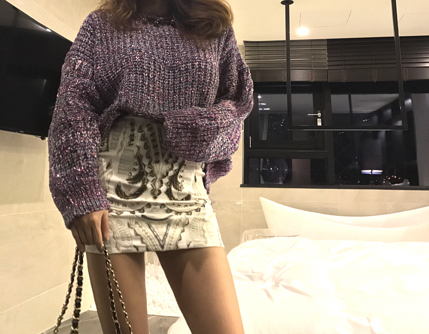 High Quality Luxury Gold Embroidery Stud Mini Skir