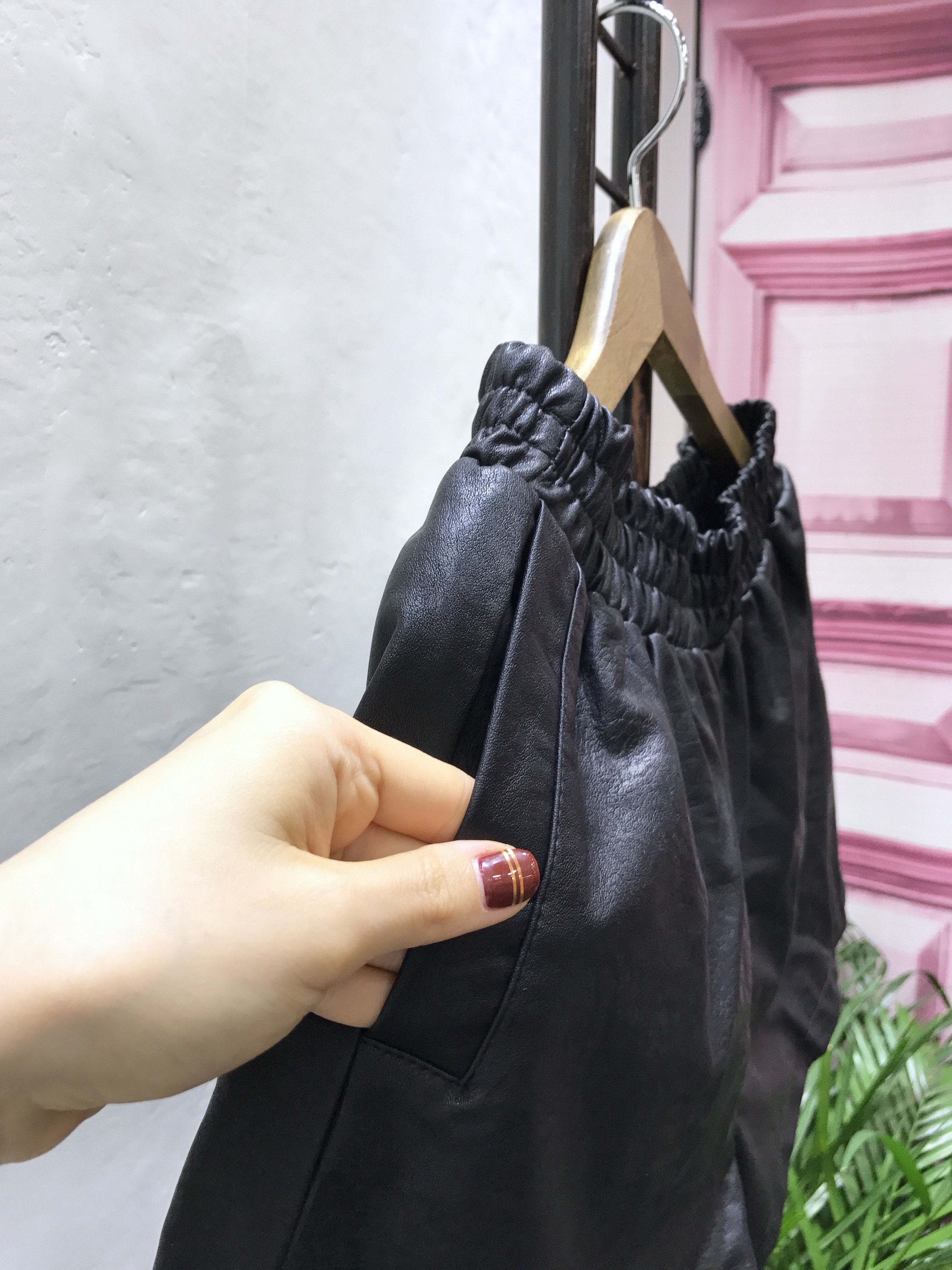 Women Short Pants Bending leather shorts 3color Bl