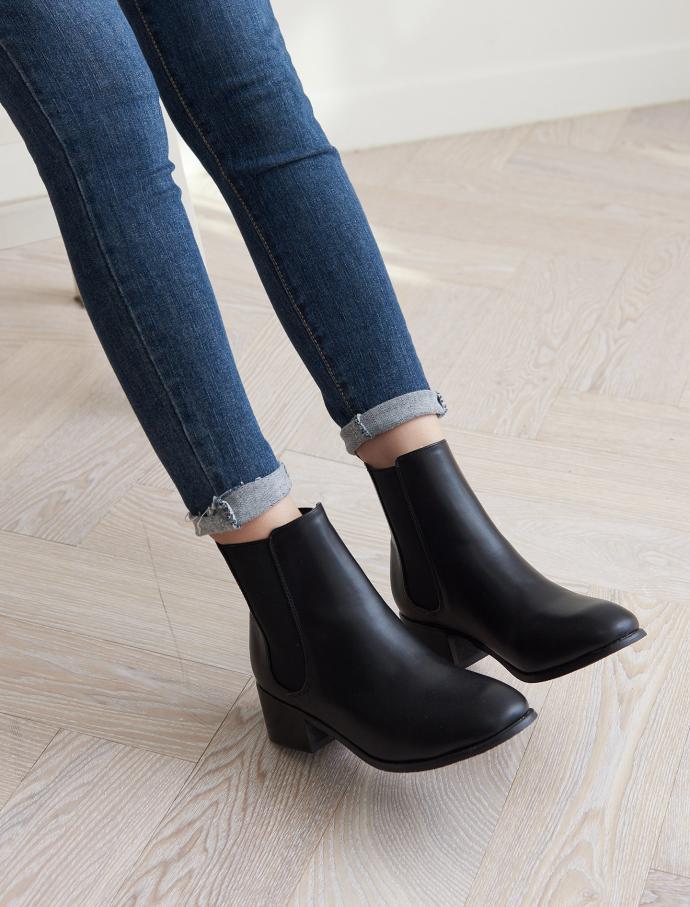 Women's Chelsea Angle Boots Made in Korea Three