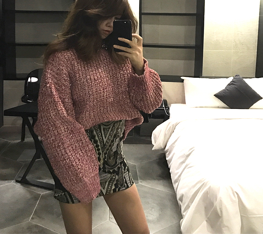 High Quality Luxury Gold Embroidery Stud Mini Skir