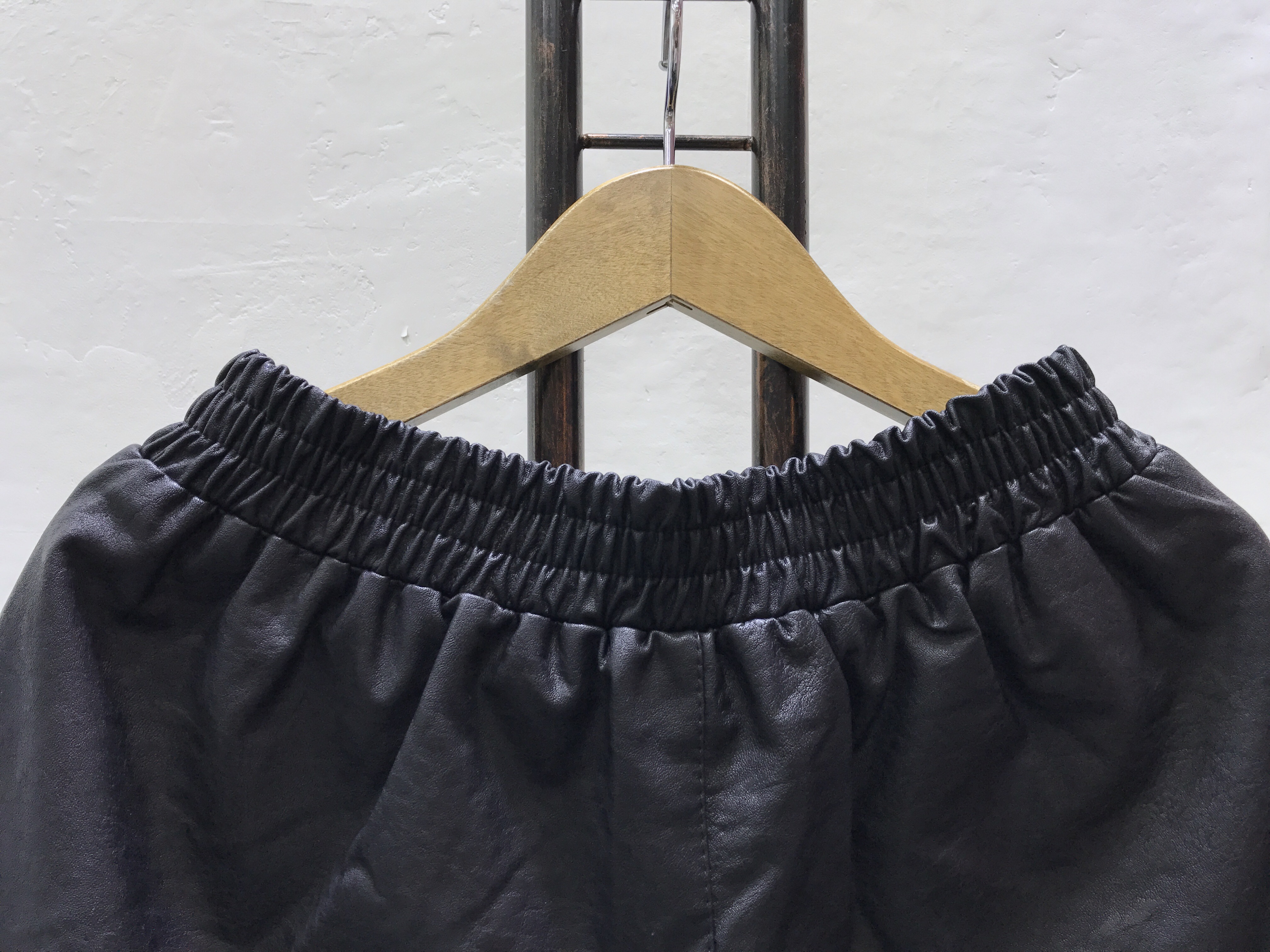 Women Short Pants Bending leather shorts 3color Bl