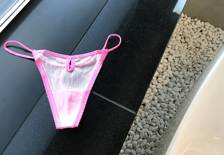 Women Underwear Sexy see-through pearl mesh bendin