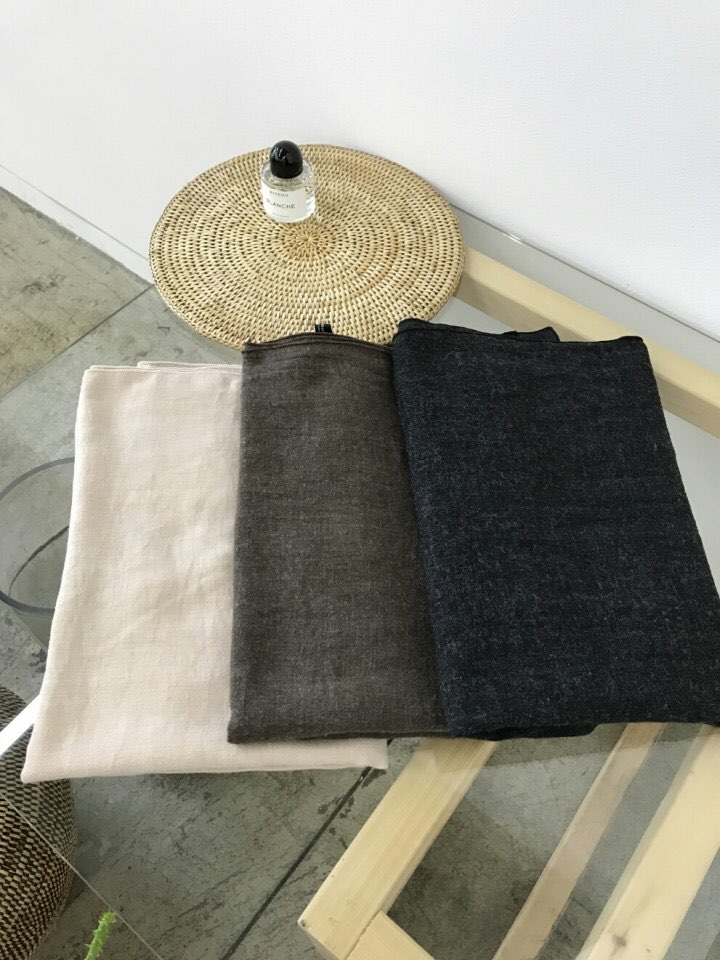 Autumn muffler Women's coordination gift Simple