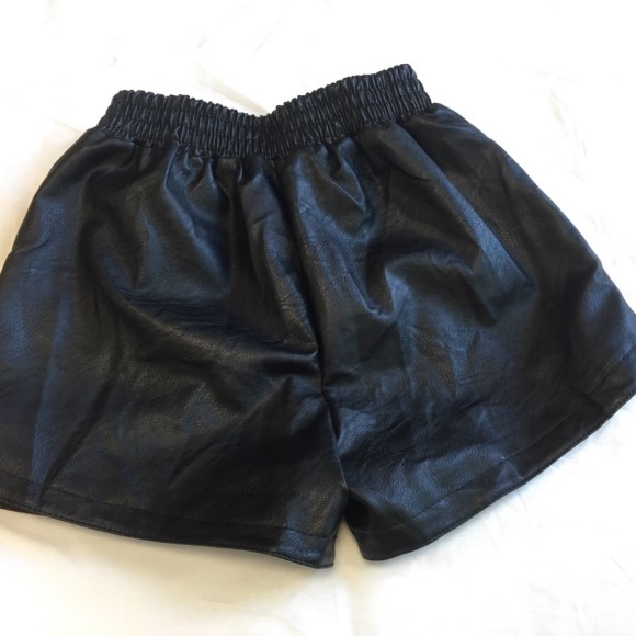 Women Short Pants Leather shorts black Leather lea