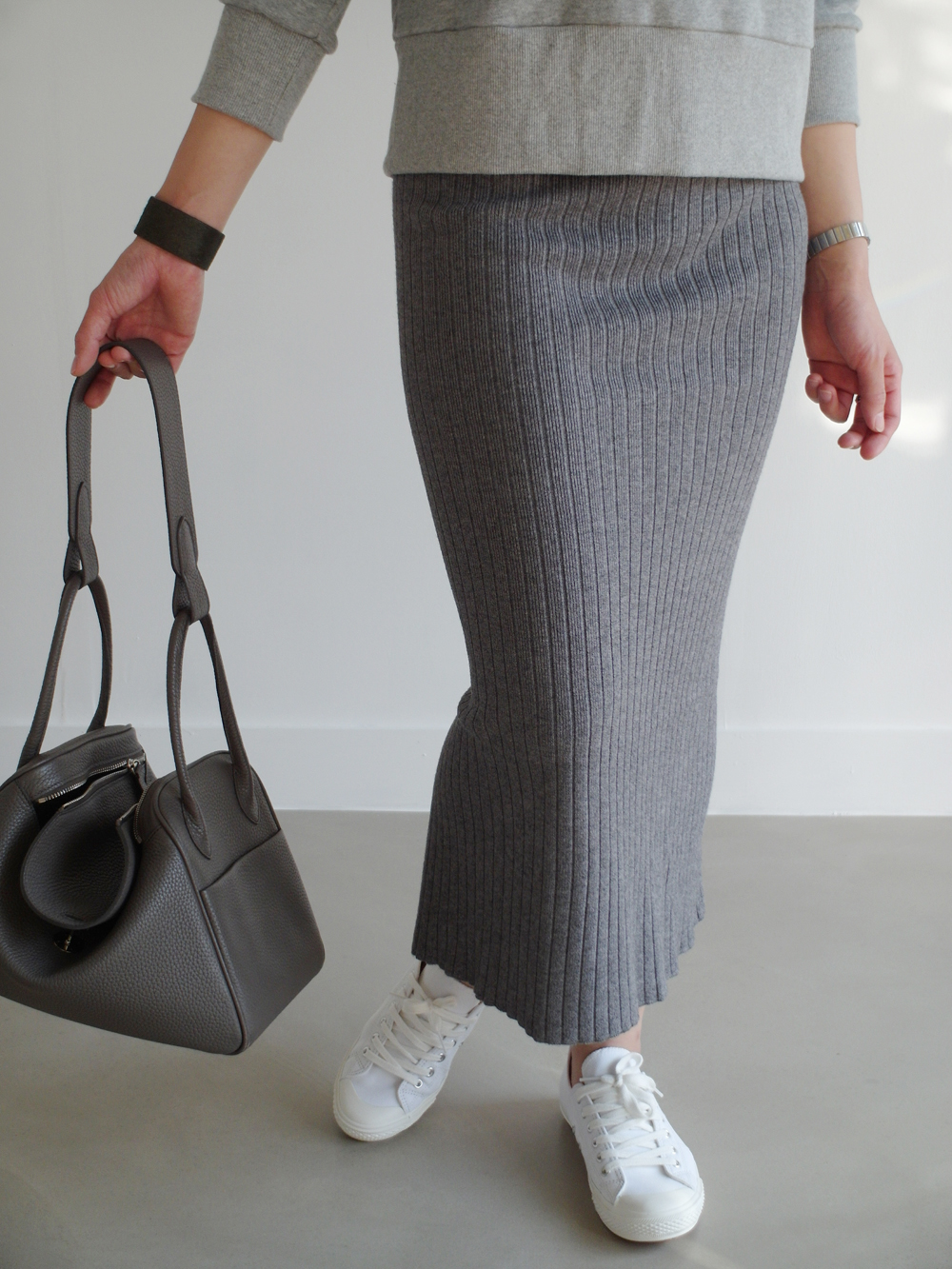 Wool 100 knitted goose skirt banding Long top long