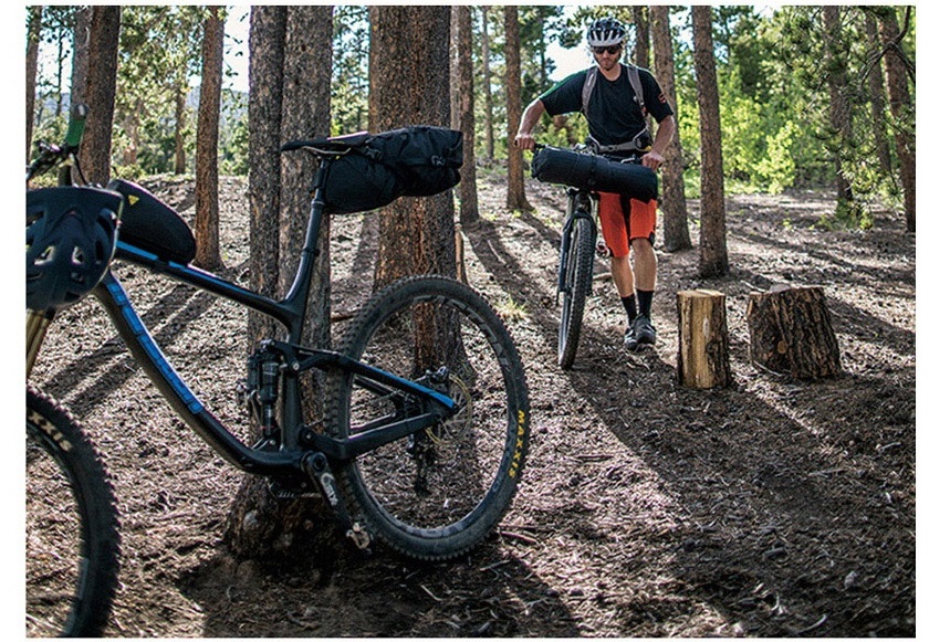 New Bicycle Tool Topic Bag BackLoader 6L More Back