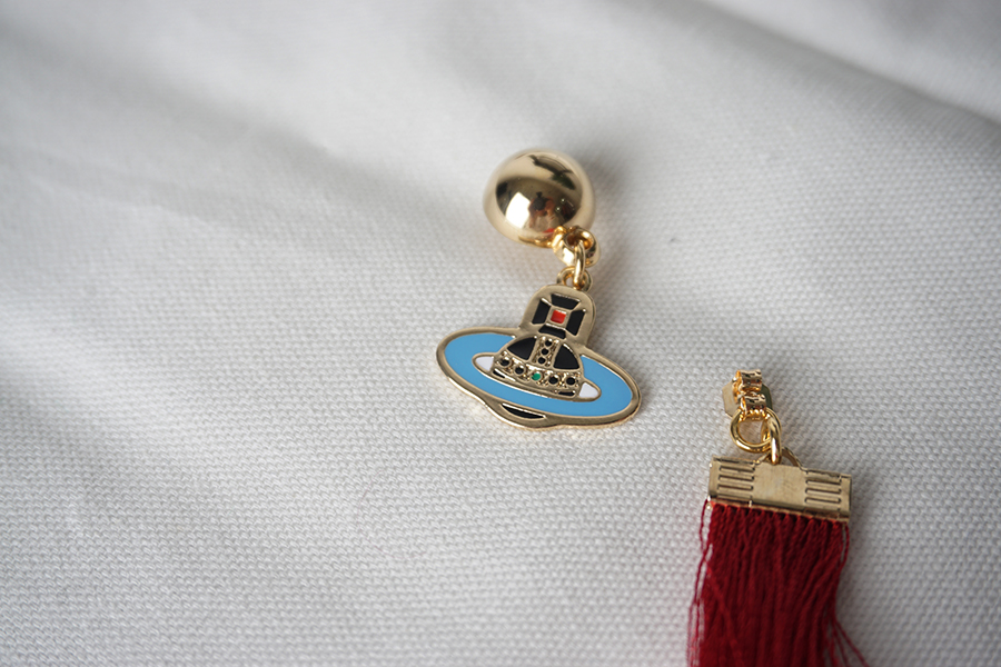 Vivian West Surgical Earring Autumnal Earrings Uni