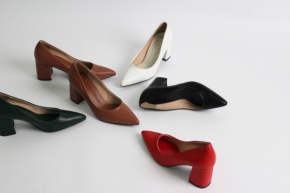 Comfortable Tongue Stiletto 7cm Middle Heel Pumps 