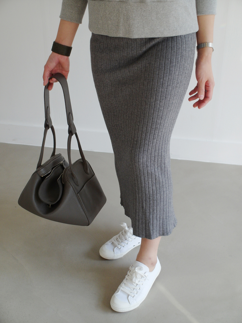 Wool 100 knitted goose skirt banding Long top long