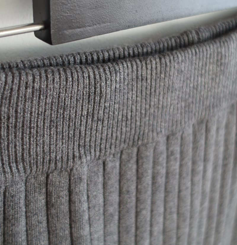 Wool 100 knitted goose skirt banding Long top long