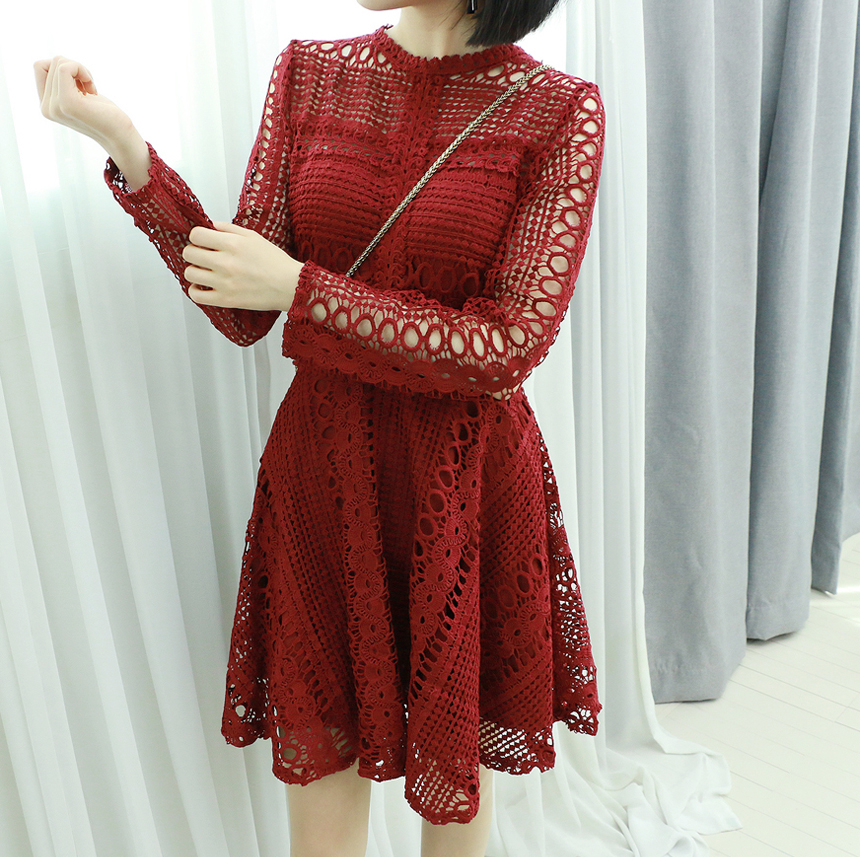 Heart Signal Bae Yun-kyung Red Wine Lace One Piece