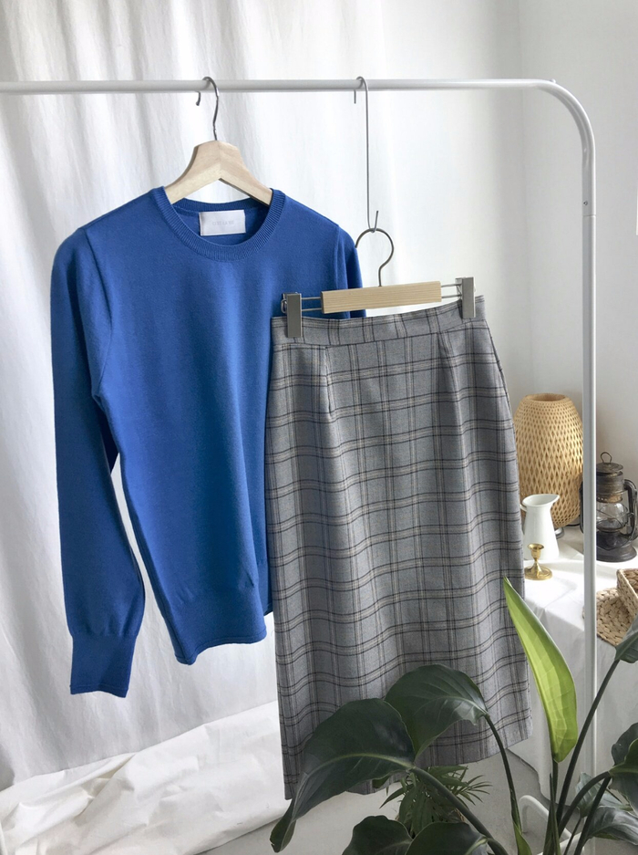 Autumn H linefit Long skirt Brown, Black Midi High