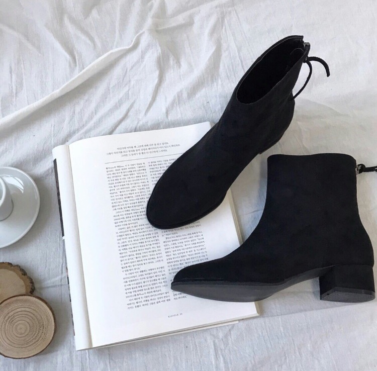 Suede Angle Tassel Chelsea Boots Round Nose Simple