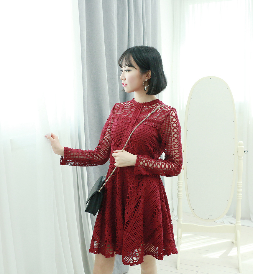 Heart Signal Bae Yun-kyung Red Wine Lace One Piece