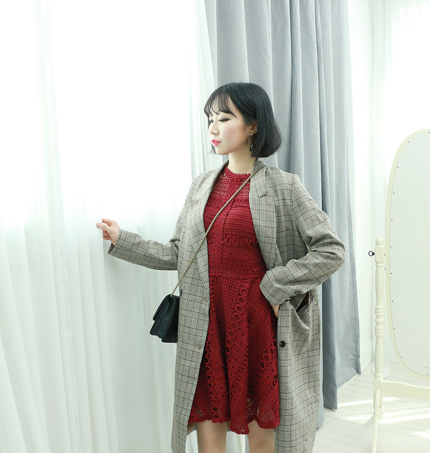 Heart Signal Bae Yun-kyung Red Wine Lace One Piece