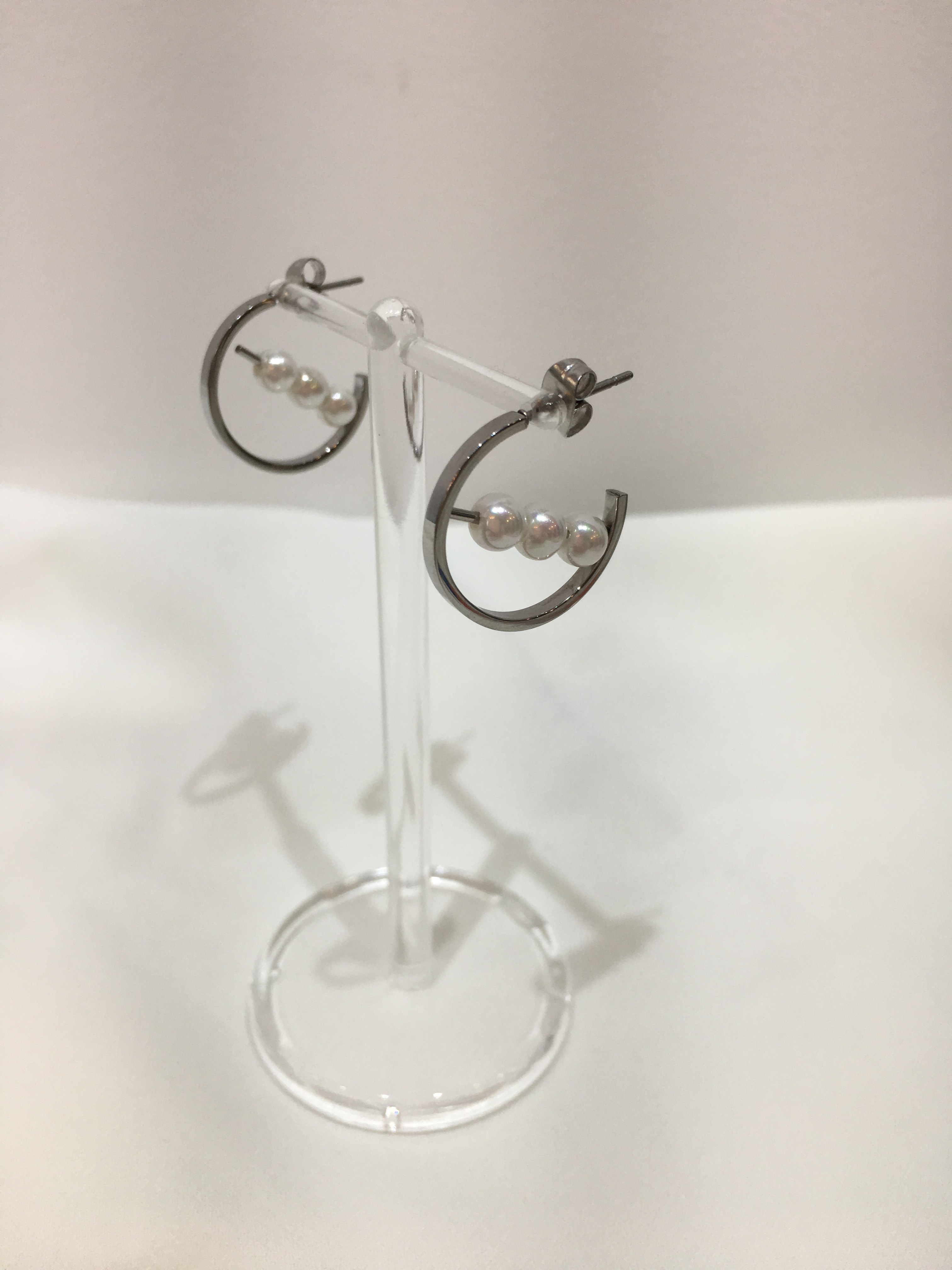 Pearl Ring Earrings Radiological Allergy Surfacing