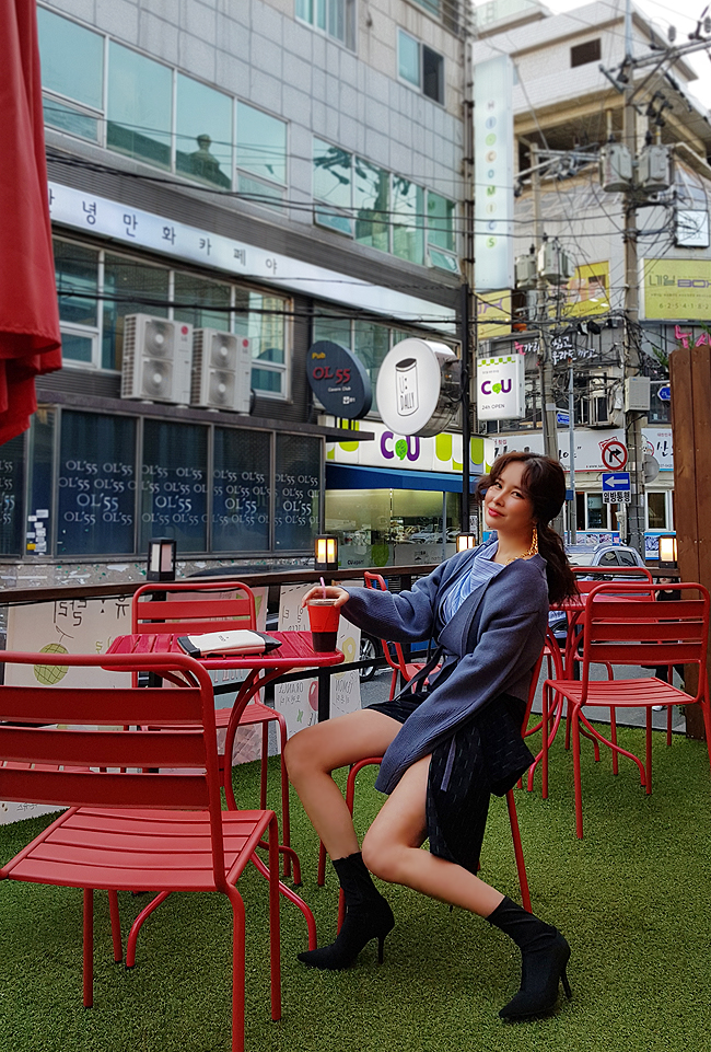 Jur Moe Unbalance Mini Skirt Fall