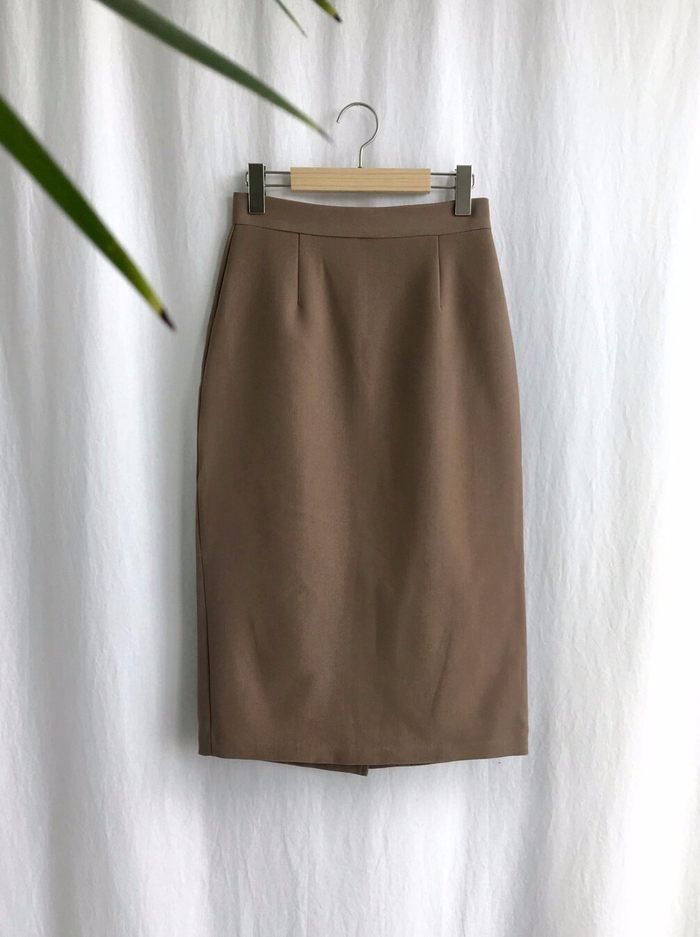 Autumn H linefit Long skirt Brown, Black Midi High