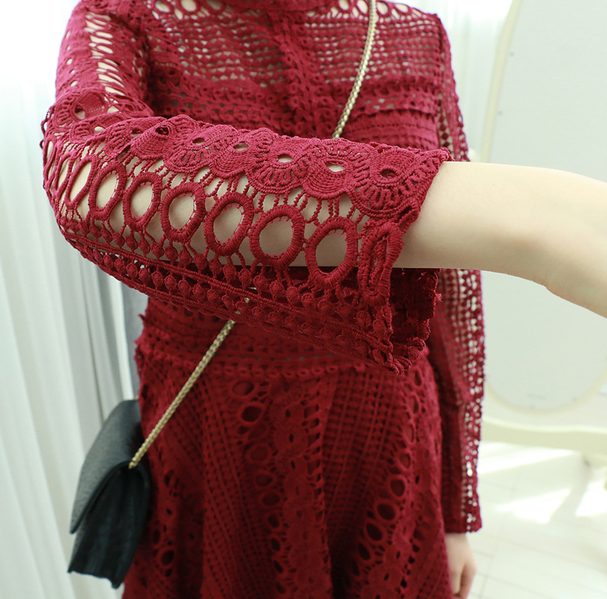 Heart Signal Bae Yun-kyung Red Wine Lace One Piece