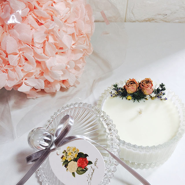 NEW CANDLE Flower Soya Candle 250ml Urban Chic Hig