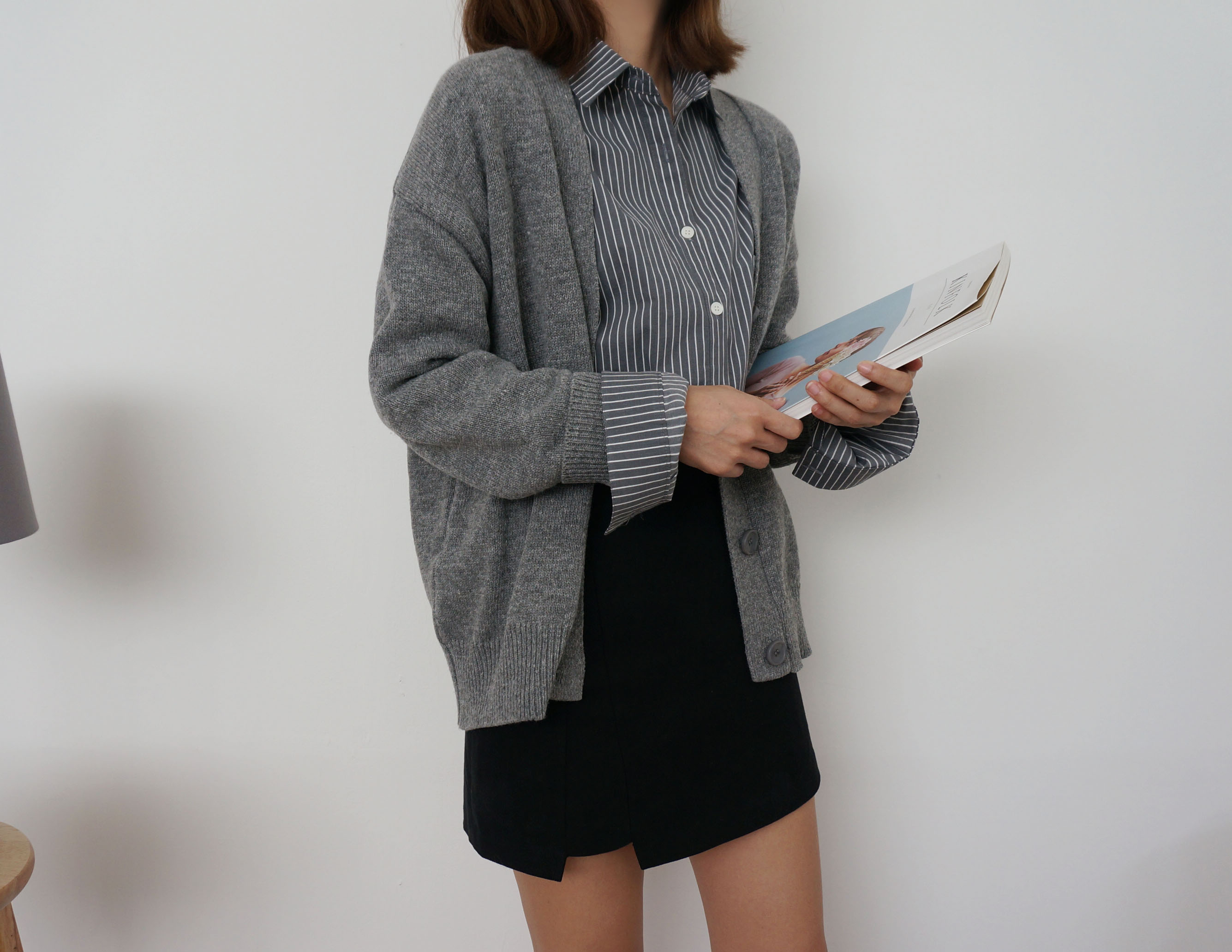 A line fall skirt Brown, black incision 44