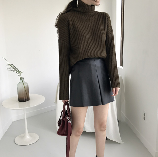 A line slit leather mini skirt 3color Casual desig