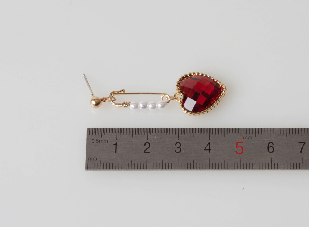 Must-Have Emotional Heart Earrings Earrings Change