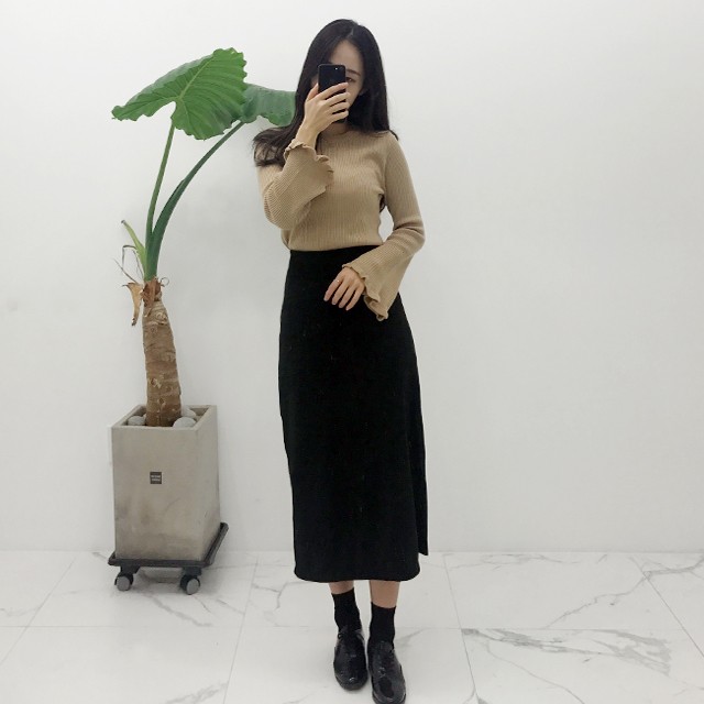 Bending suede long skirt Black velvet trim High wa