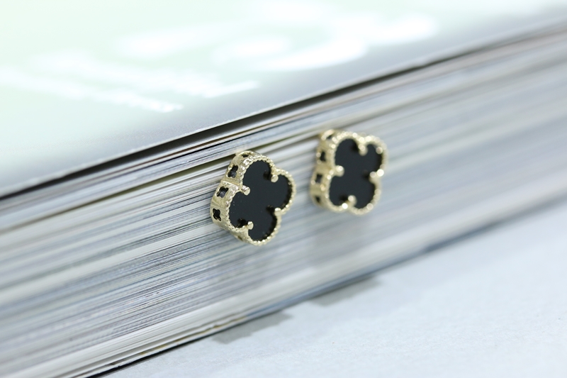 Clover 14K Earrings Onyx Mother-of-pearl 14k Luxur