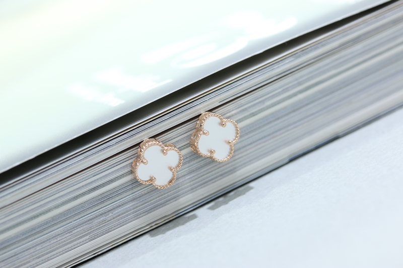 Clover 14K Earrings Onyx Mother-of-pearl 14k Luxur