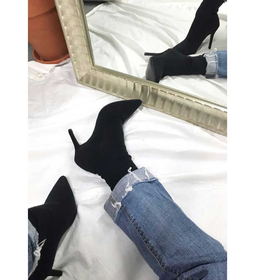 Ruby Suede Ankle Boots Span Socks Socks Knit Stile