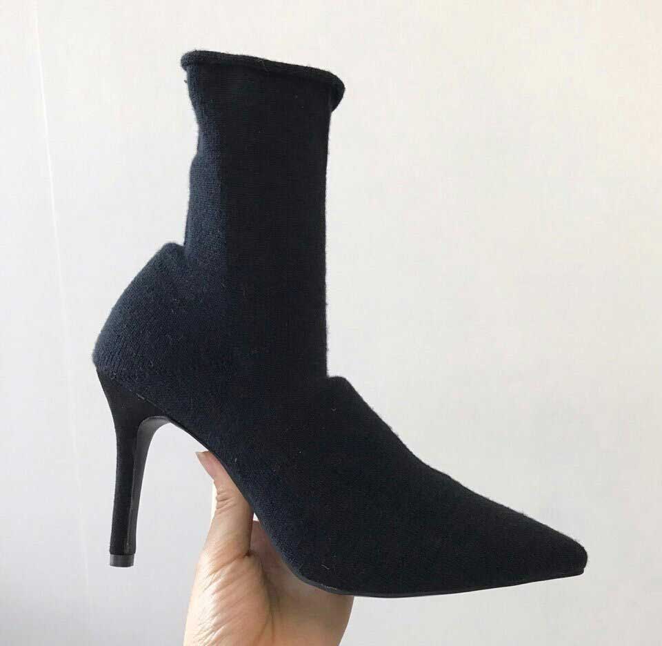 Ruby Suede Ankle Boots Span Socks Socks Knit Stile