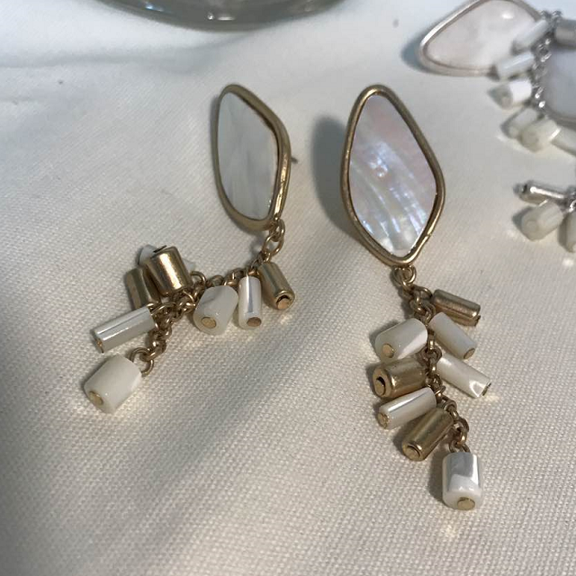 Wing cape drop earrings Matching good Iftem weddin