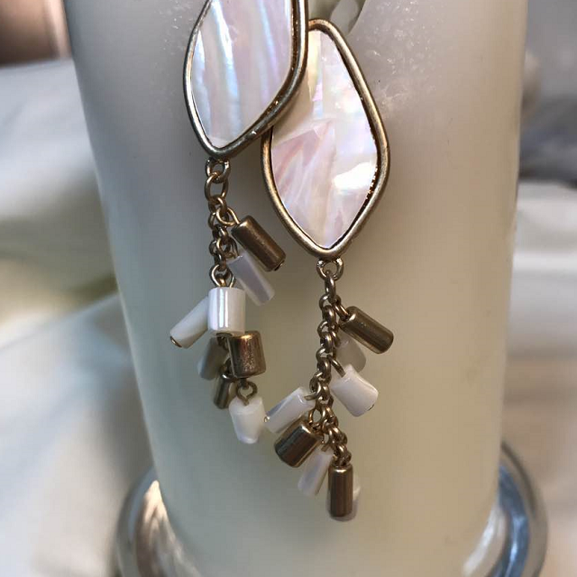 Wing cape drop earrings Matching good Iftem weddin