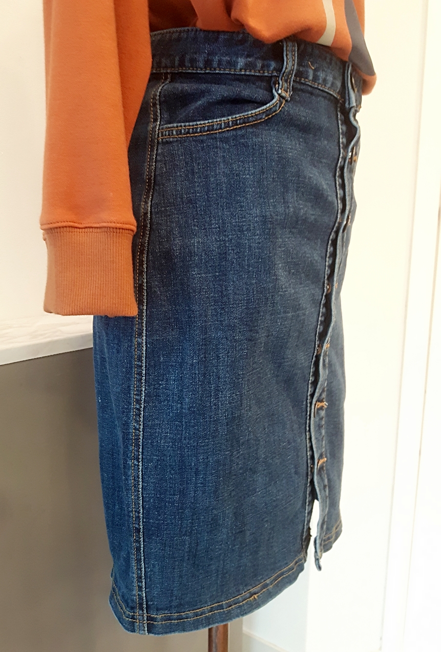 Denim Skirt Foxy wardrobe Mink button 5 pieces Chu