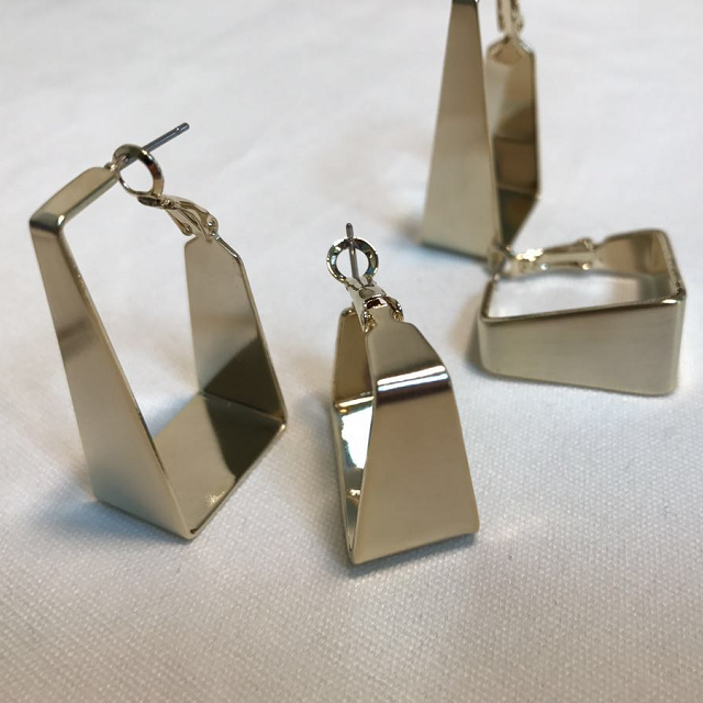Vintage Square Earrings Modern Unique Sensibility 
