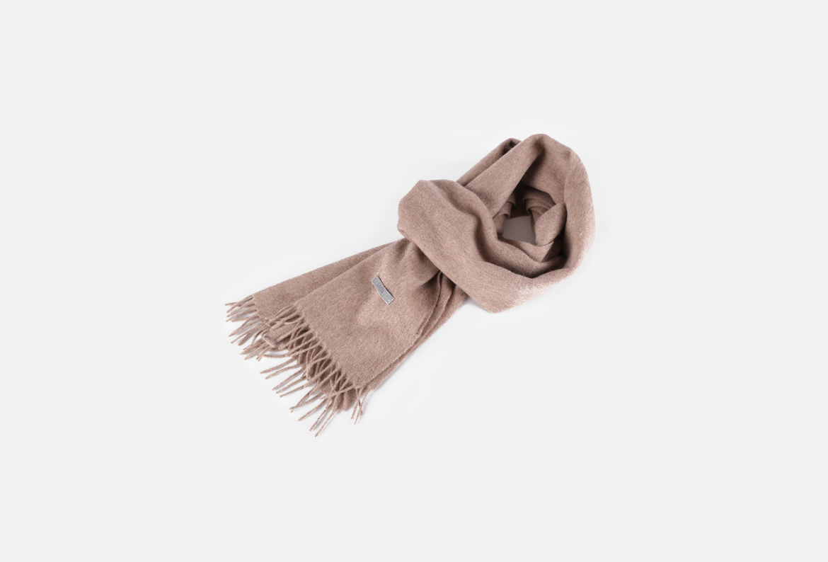 Cashmere muffler Seven coordinating gifts Fashion 