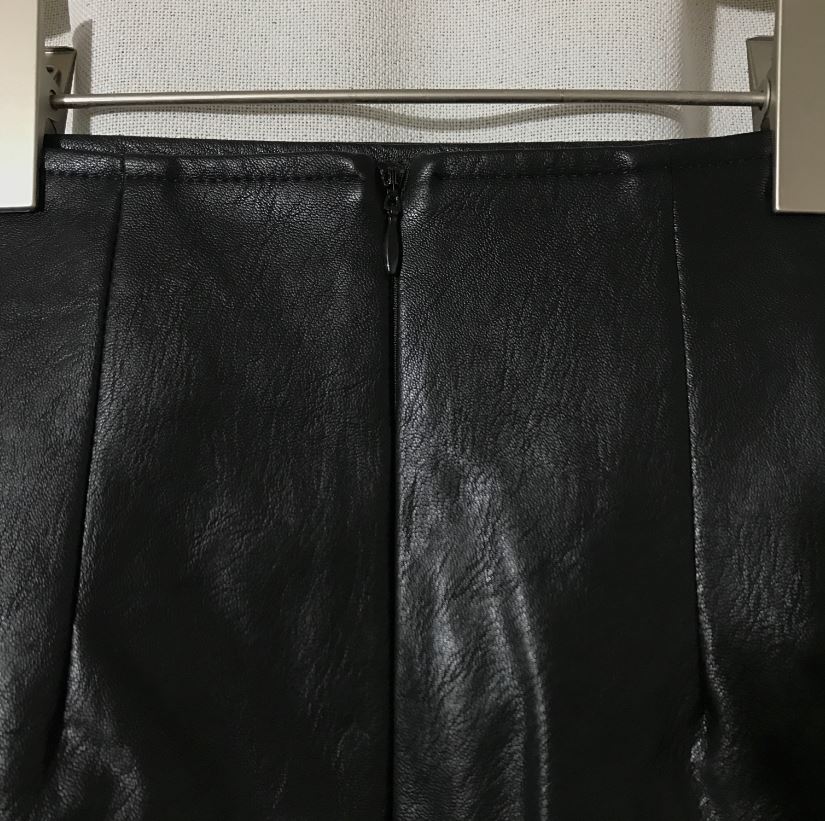 Vogue black incision hooded long skirt Reza leathe