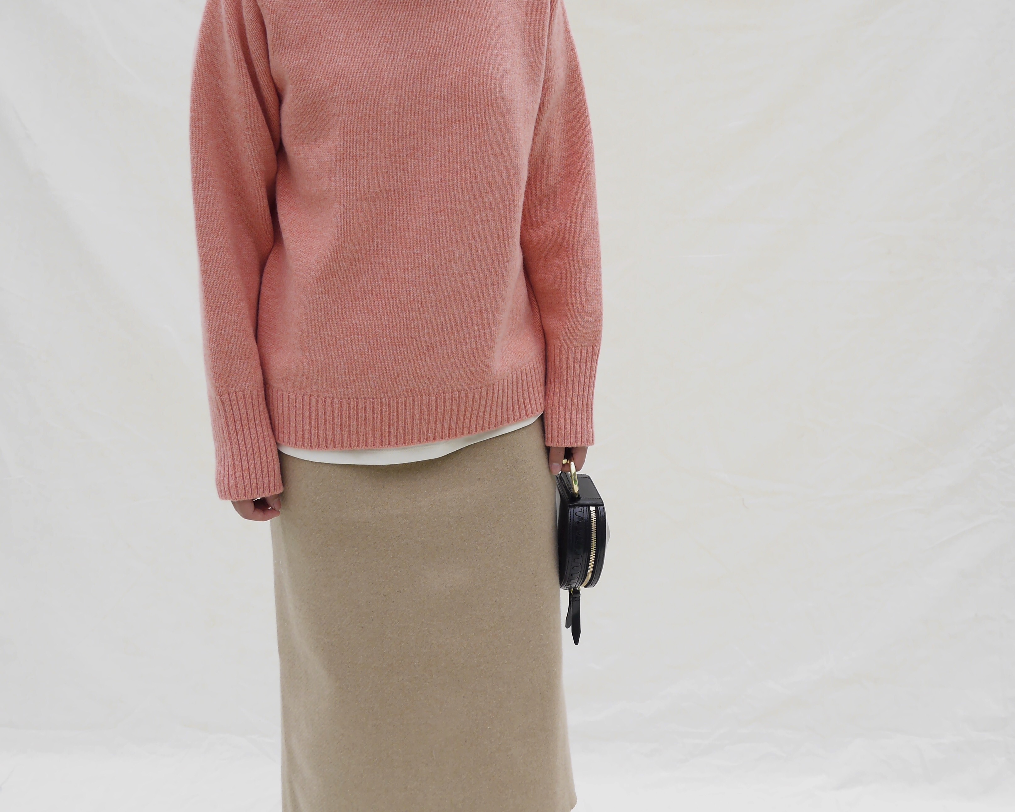 Long wool skirt's long skirt back a line