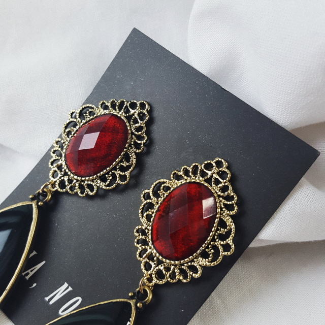 Wine Black Bold Earrings Antique Earrings Gorgeous