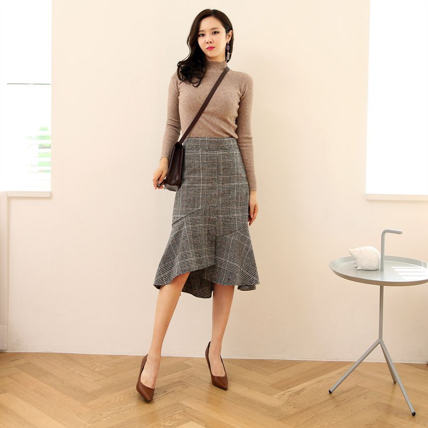 Checked Mermaid Unavailable Fall Winter Woolen Loo