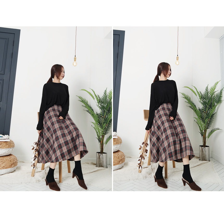 Winter flare check Long skirt Autumn long skirt A 