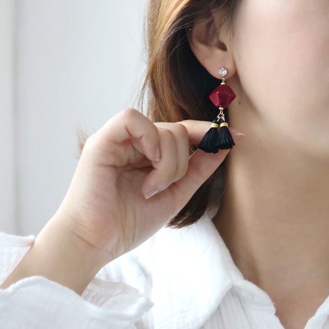 Gemstones Unbalanced Tassel Drop Earrings E568 Lov