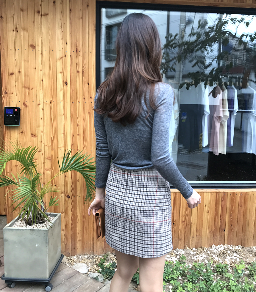 Glancatch A line mini skirt Winter Toddie Cody gir