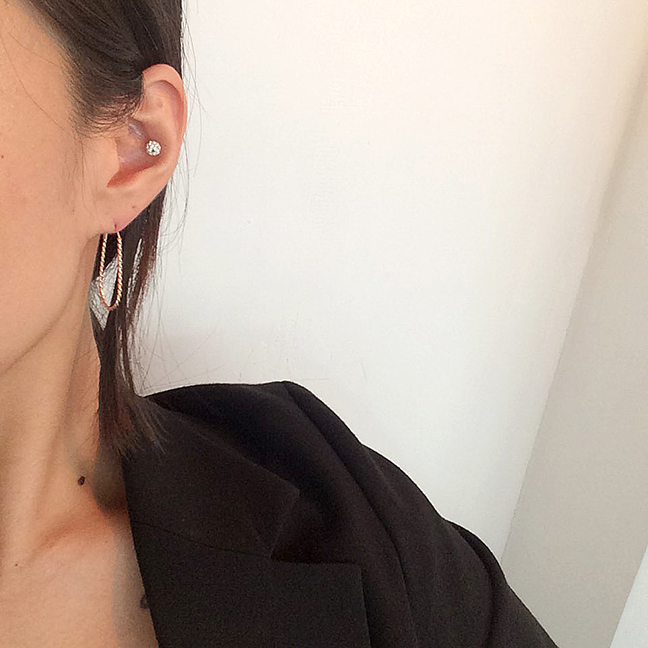 Donna earrings luxurious feeling fashionistas casu