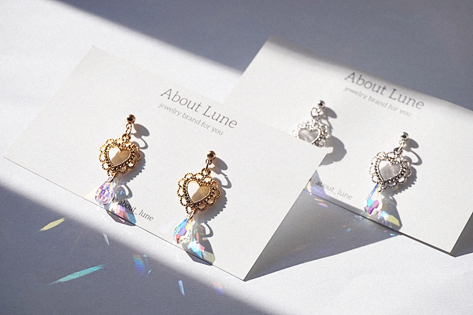 About Loon One Love Earrings Earrings Simple Hand 