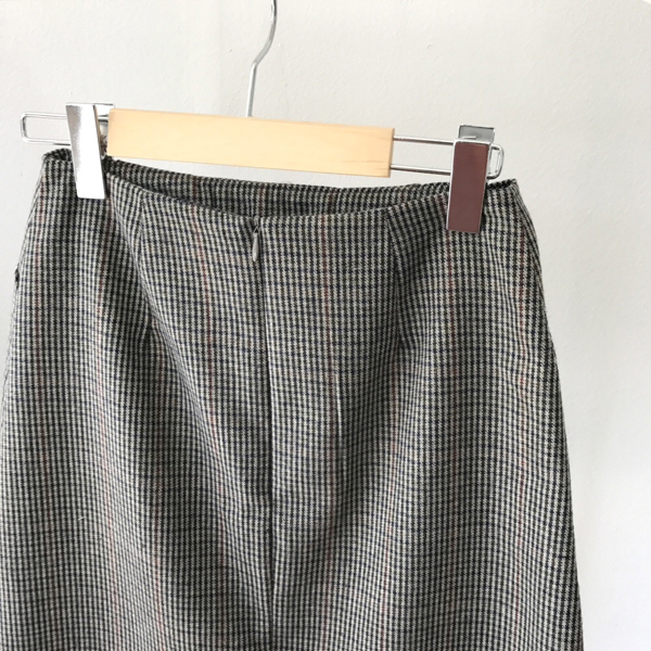grow wool check pockets mini skirt cute and sporty
