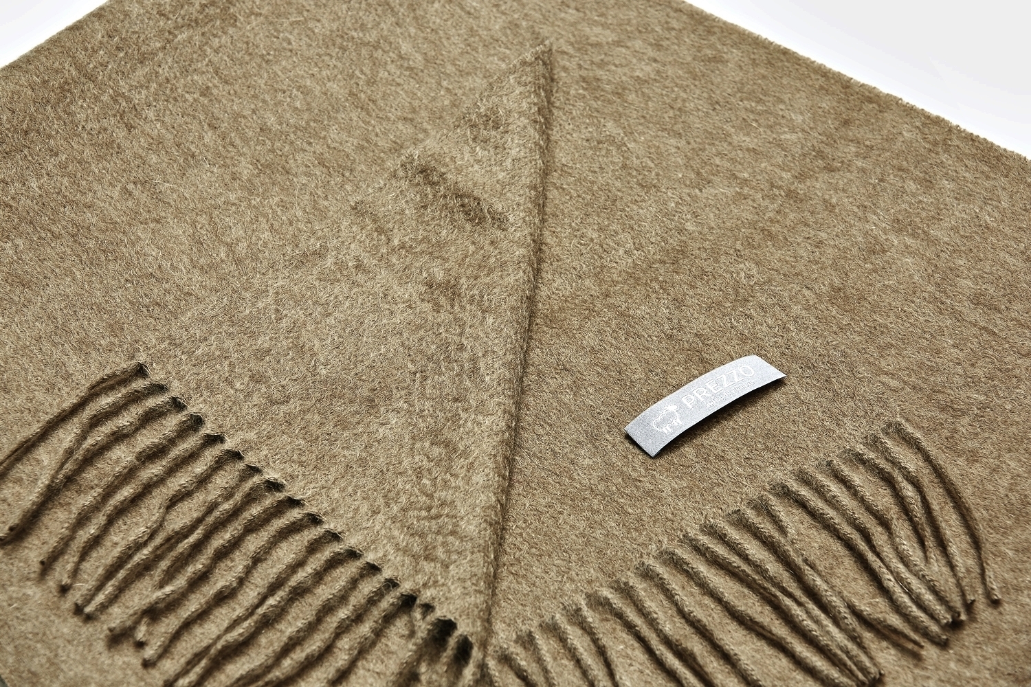 PREZZO 100 cashmere scarf PULO Edition Frames 100