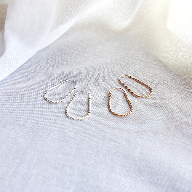 Donna earrings luxurious feeling fashionistas casu